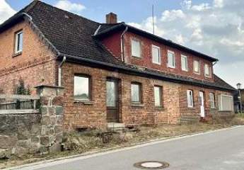 GROßES ANWESEN - 3 BAUOPTIONEN IN BETZENDORF