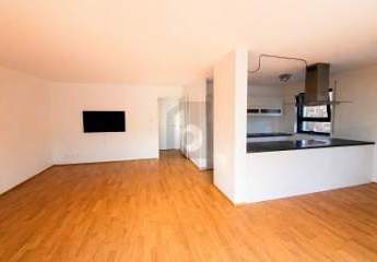 ZEITGEMÄßES WOHNEN - INKLUSIVE MODERNER KÜCHE