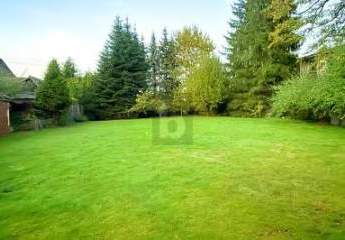 GENÜGEND FLÄCHE FÜR 2 FAMILIEN!