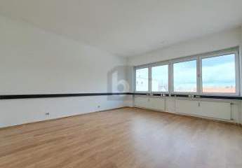 FLEXIBLE FLÄCHE - JE NACH BEDARF - MIT AUFZUG