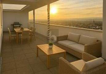 WEITBLICK & WOHLGEFÜHL MIT GROßER DACHTERRASSE