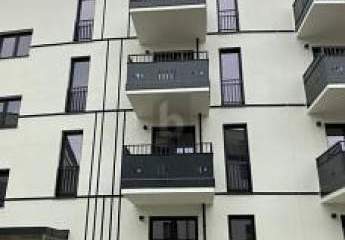 MODERN, IN RUHIGER LAGE, MÖBLIERT