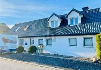 SANIERT MIT VIEL PLATZ UND MÖGLICHKEITEN