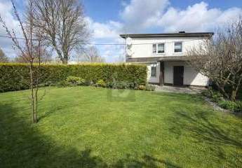 GROßER GARTEN -3 STELLPLÄTZE-PLATZ & POTENZIAL