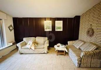 FAMILIENHAUS MIT GROßEM GRUNDSTÜCK NAHE NORDSEE