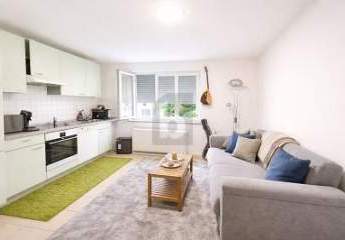 HELLE UND FREUNDLICHE ATMOSPHÄRE