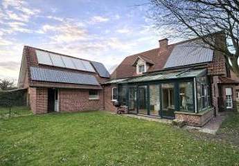 WINTERGARTEN, PV UND WALLBOX - FAMILIENDOMIZIL