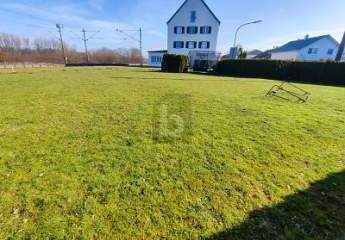 PLATZ AN ORTSRANDLAGE, LÄNDLICH, IDYLLISCH, RUHIG