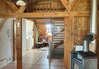 GROßES ANWESEN MIT 3 EINHEITEN