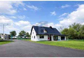 WOHNEN UND GEWERBE UNTER EINEM DACH