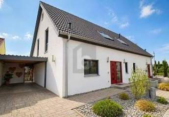 PLATZ FÜR DIE GANZE FAMILIE