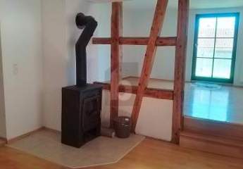 HAUS-GROßZÜGIG IN GARNISONSSTADT-NAHE DONAU