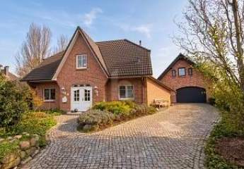 NORDISCHER LANDHAUS-CHARME MIT SEPARATEM BÜRO