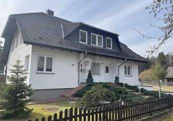 TOLLES, GROßES HAUS MIT EINLIEGERWOHNUNG