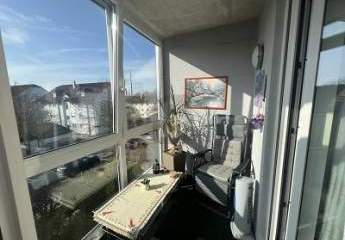 LICHTDURCHFLUTETES INVEST: WINTERGARTEN & STELLPLATZ