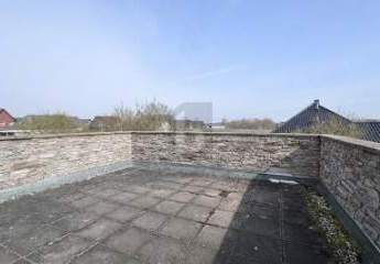 DG-WOHNUNG MIT GROßER DACHTERRASSE
