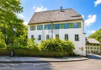 HISTORISCHER CHARME MIT ENTWICKLUNGSPOTENZIAL