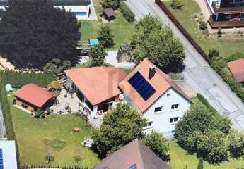 WOHNEN IM GRÜNEN- HAUS MIT TRAUMGARTEN