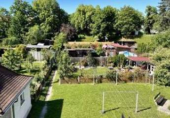 ALTBAU-GARTENWOHNUNG MIT AUSBAUPOTENZIAL