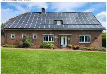 HISTORISCHES LANDHAUS MIT PV NAHE NORDSEE