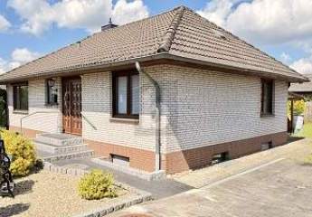 EBENERDIG WOHNEN MIT VOLLKELLER UND GARAGE