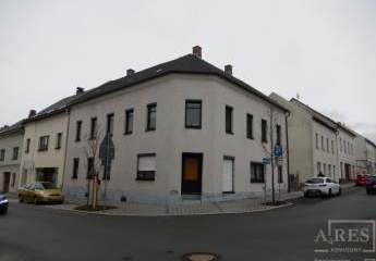 Zweifamilienhaus in 08223 Falkenstein, August-Bebel-Str.