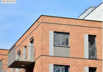 Dachgeschosswohnung in 47918 Tönisvorst, Kornstr.