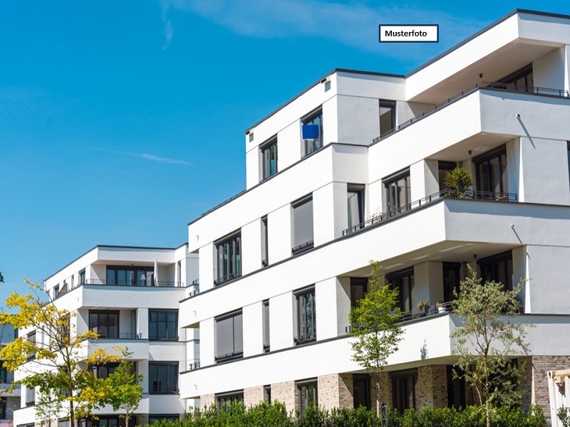 Mehrfamilienhaus in 21256 Handeloh, Handeloher Str.