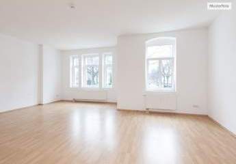 Dachgeschosswohnung in 27576 Bremerhaven, Körnerstr.