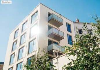 Mehrfamilienhaus in 08056 Zwickau, Von-Schlegel-Str.