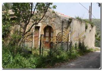 Immogold Casa in einem kleinen Borgo, in den Nebroden, an der Nordküste Siziliens zu restaurieren