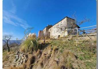 Immogold Panorama-Bauernhaus in beherrschender, dominanter Stellung