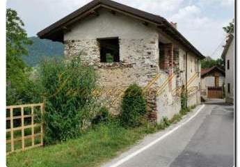 Immogold Piemont Rustikales Haus, Bauernhaus aus Stein zu renovieren