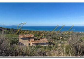 Immogold SGS 26021 Fertig zu stellende Villa nahe Collesano am Meer mit spektakulärer Aussicht,