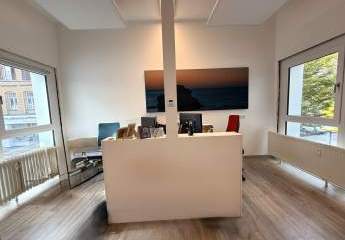 Attraktives Büro auf der Einkaufsstraße in Brühl