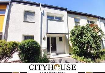 CITYHOUSE: Energetisch saniertes Reihenmittelhaus mit Balkon, Garten, Keller und TG-Stellplatz