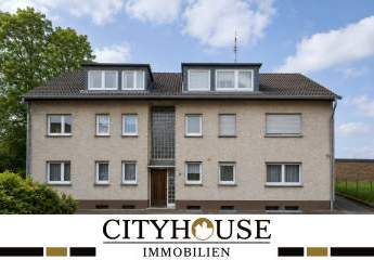 CITYHOUSE: Solide vermietetes Mehrfamilienhaus mit XXL Grundstück Balkonen, Garagen, Stellplätzen,