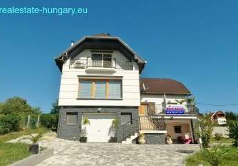 Repräsentatives Wohnhaus mit Panoramablick nahe Héviz und Balaton