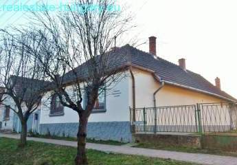 Landhaus in Thermalbad- und Balatonnähe