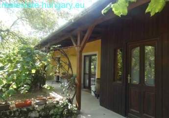 Landhaus in Golfplatz- und Thermalbadnähe