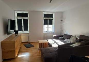 GLOBAL INVEST SINSHEIM | Tolle 2-Zimmer-Wohnung in Waibstadt mit Einbauküche und Balkon