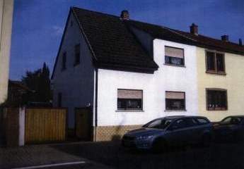 68804  Altlußheim: Doppelhaushälfte interessant auch für Bauträger VHB     Mail: smaida@web.de