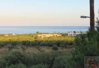 Süd Ost Kreta, Xerokampos Ein schönes Steinhaus mit Meerblick renovierungsbedürftig