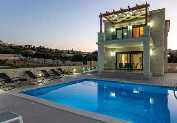 Kreta, Almyrida, Luxusvilla mit privatem Pool und Gästehaus zu verkaufen