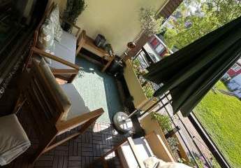 4-Zimmer Wohnung mit Balkon und Garage in guter Lage von Mülheim-Mitte