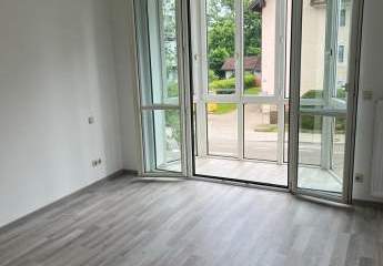 Helle 2 Zi-Whg. m. Blk. in zentraler Lage v. Freilassing