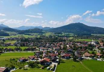 Ein Haus, viele Möglichkeiten – Wohnen im Herzen des Chiemgaus
