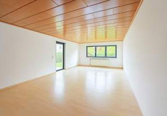 *Grün. Zentral. Zuhause. – 2 Zimmer Gartenwohnung in München-Hadern*