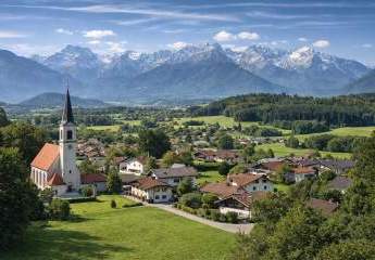Helle Erdgeschosswohnung m.grosszügige Terrasse und Fernblick