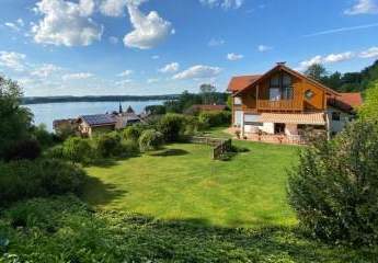 Paradies der Extraklasse – Haus mit Seeblick & nur 150 m zum Mattsee